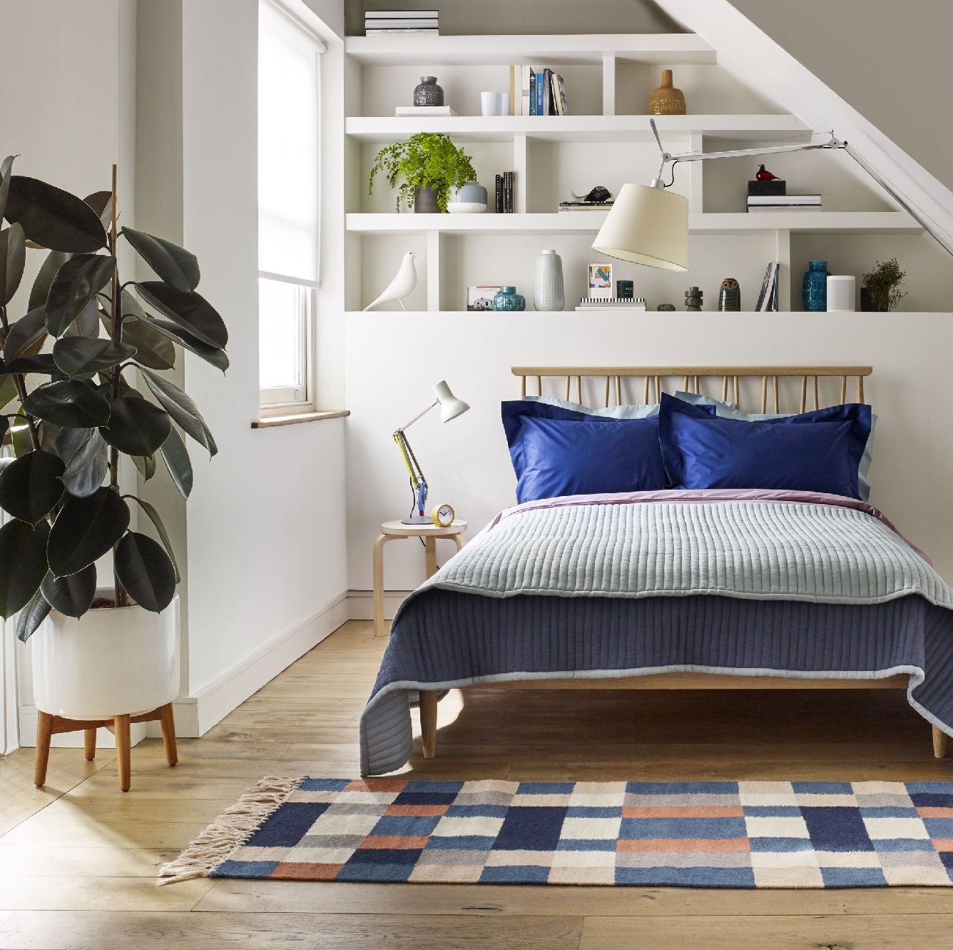 25 cách trang trí decor phòng ngủ nhỏ đẹp đơn giản tiết kiệm