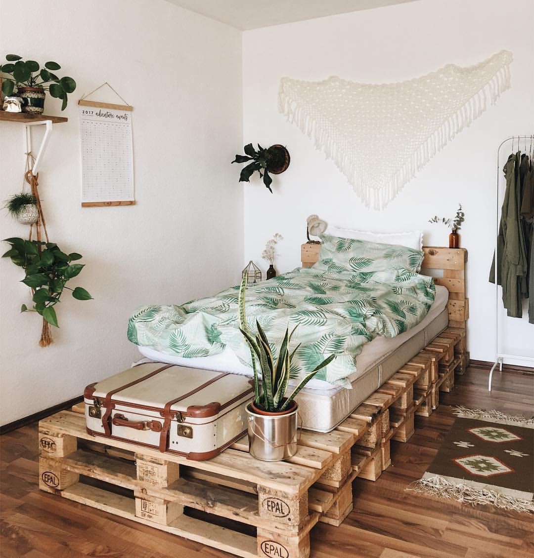 20+ Trang trí phòng ngủ bằng gỗ pallet độc đáo, phong cách